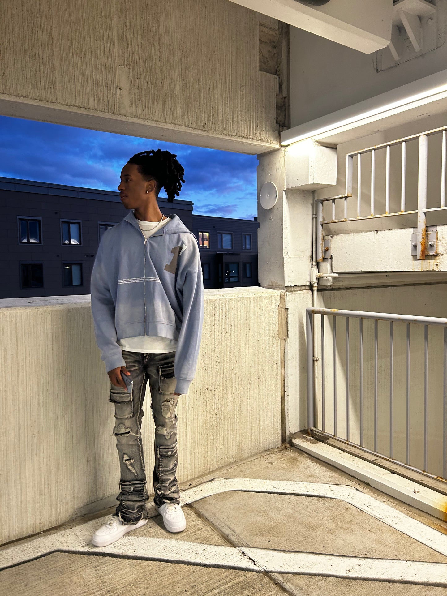 OMBRAGÉ ZIP UP - PASTEL BLUE