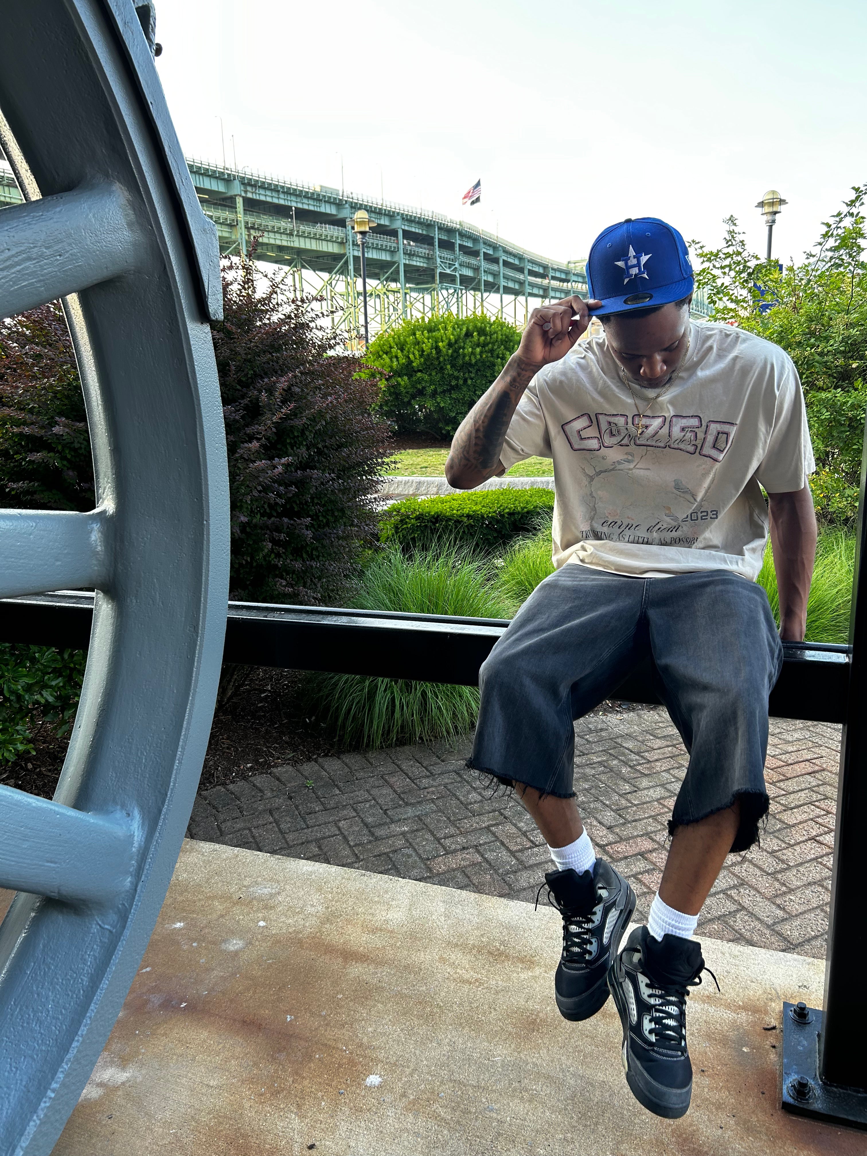 RECORDS TEE